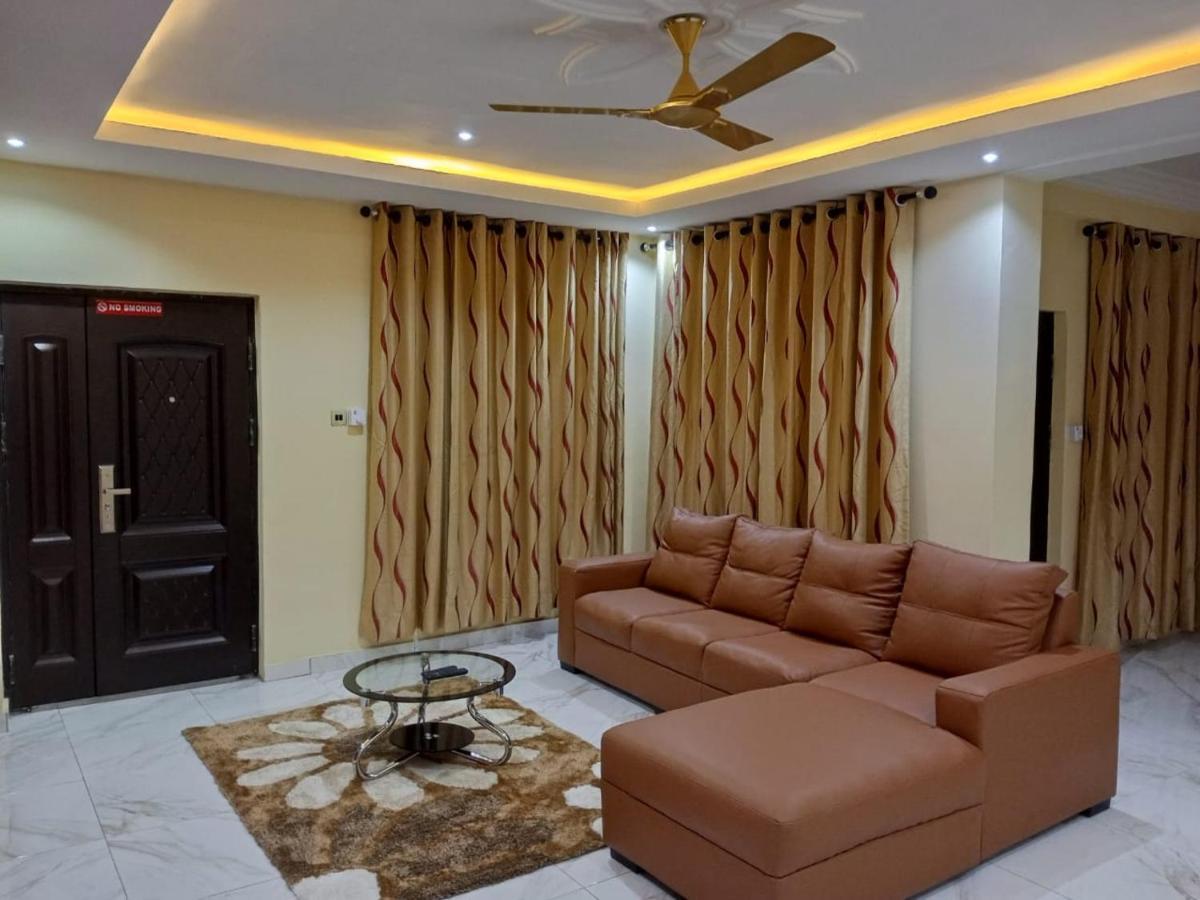 Washington Court Furnished Apartments Kwashieman 外观 照片