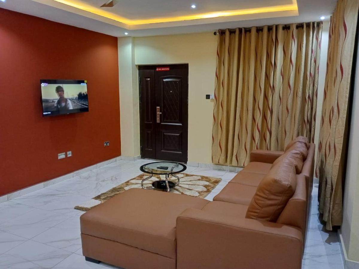 Washington Court Furnished Apartments Kwashieman 外观 照片