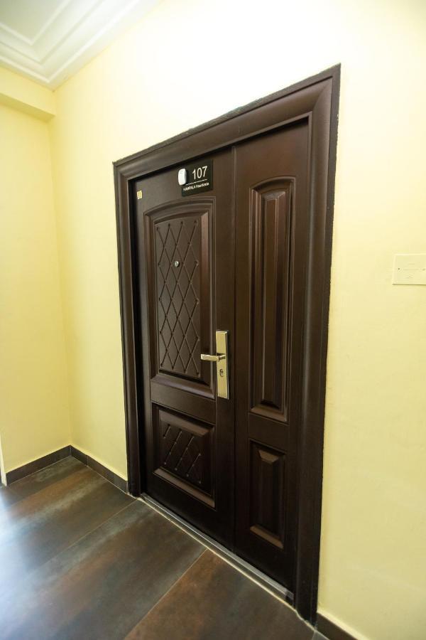 Washington Court Furnished Apartments Kwashieman 外观 照片
