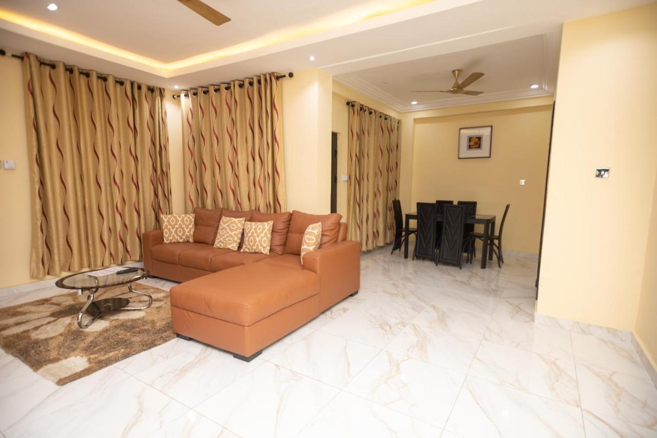Washington Court Furnished Apartments Kwashieman 外观 照片