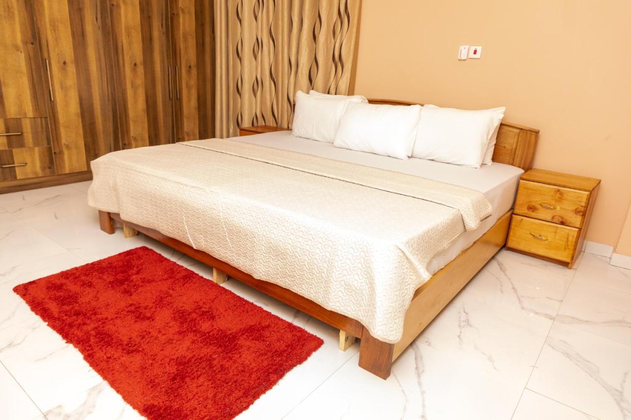 Washington Court Furnished Apartments Kwashieman 外观 照片