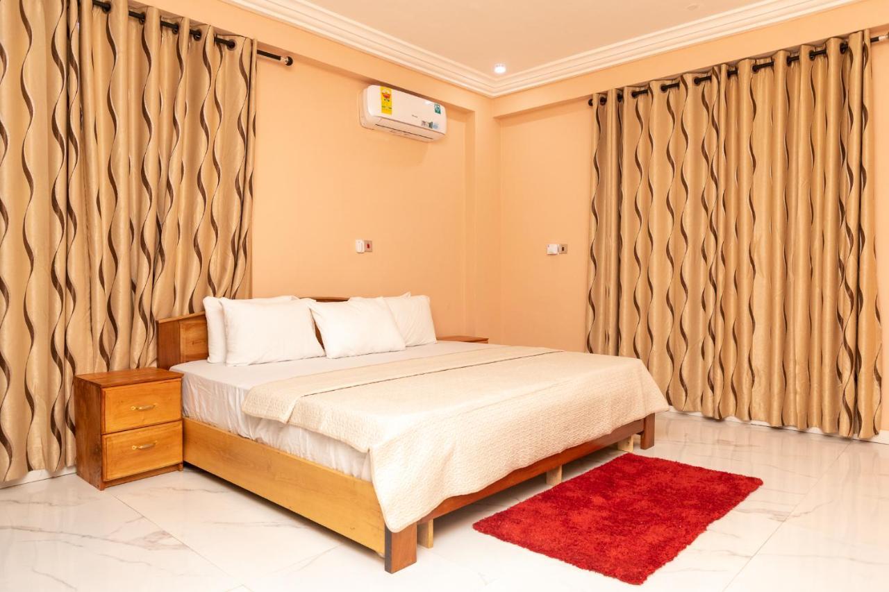 Washington Court Furnished Apartments Kwashieman 外观 照片