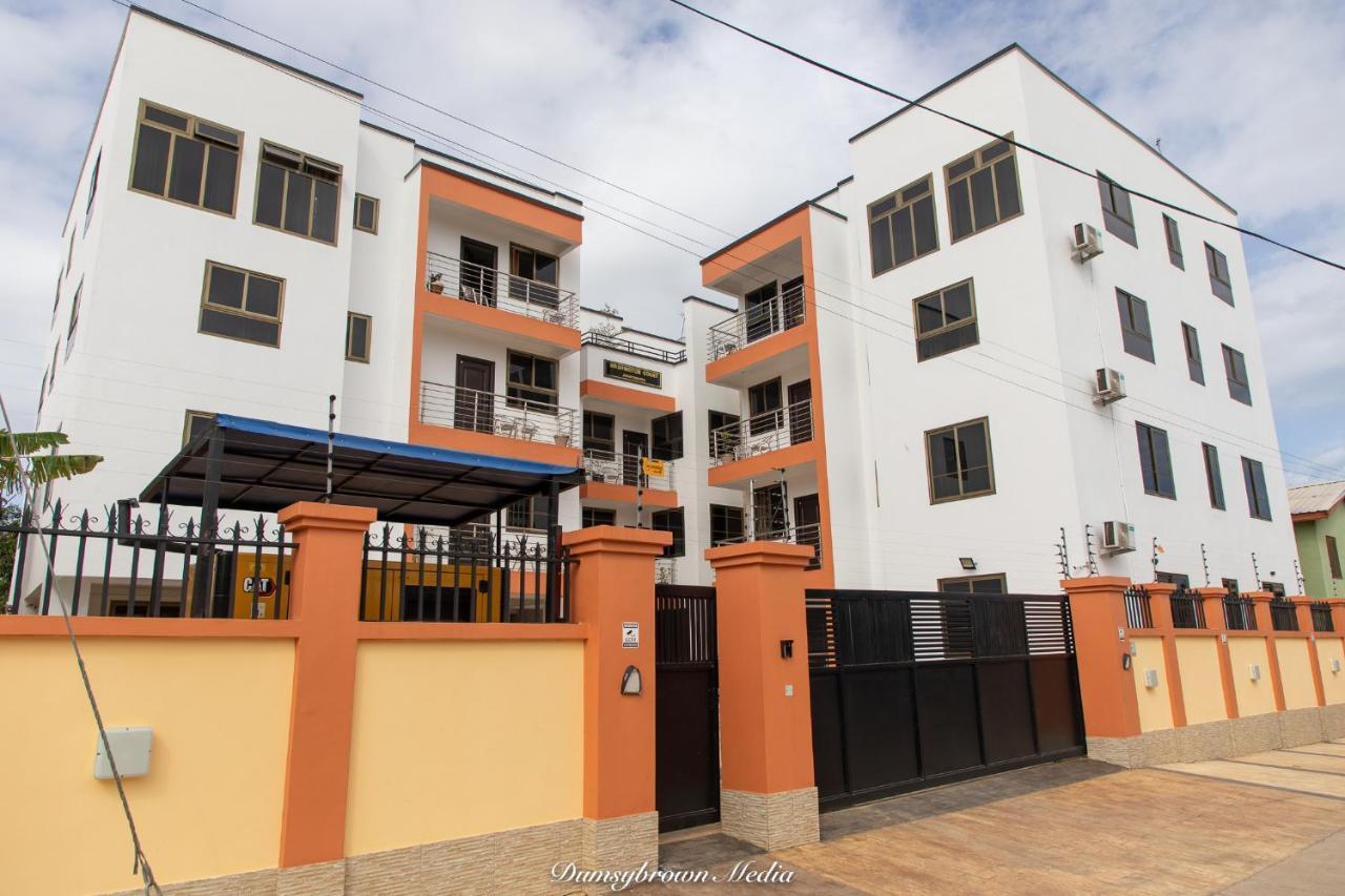 Washington Court Furnished Apartments Kwashieman 外观 照片